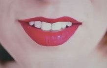 巴黎欧莱雅有爱营销 让色盲朋友看到女友的红唇