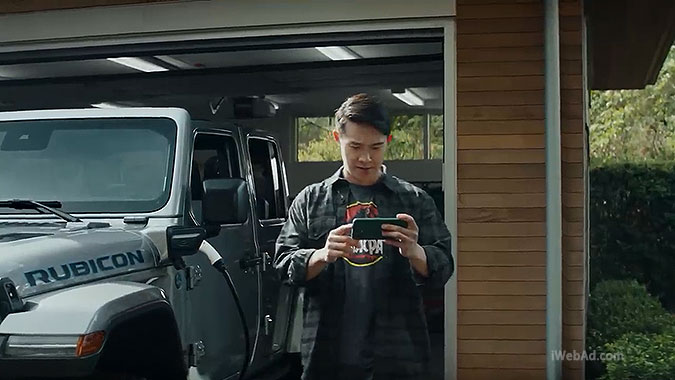 Jeep汽车联名侏罗纪公园电影上映活动广告
