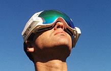 RideOn滑雪专用现实增头戴式设备