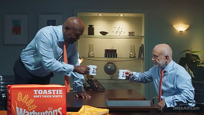 英国老牌面包品牌Warburtons邀请大卡塞缪尔杰克逊广告代言 真假面包