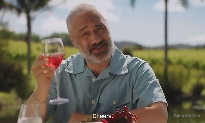 新西兰旅游局恶搞宣传广告 塔伊卡维蒂提的替身