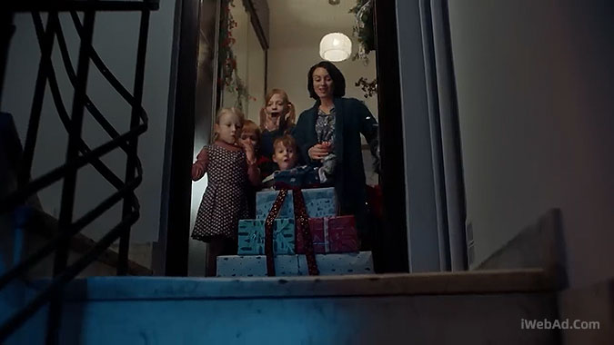 波兰超商Allegro2022年圣诞节广告 邻居篇